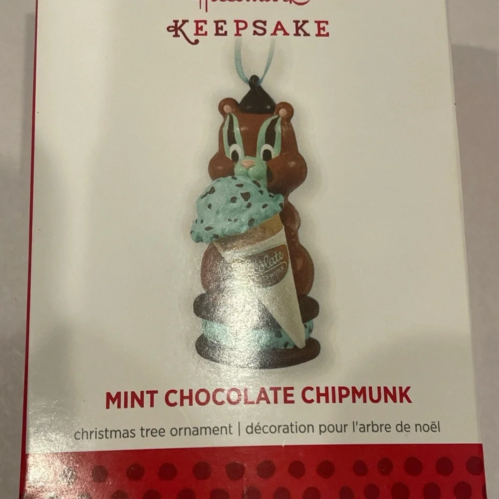 Hallmark Keepsake Mint Chipmunk Ornament ice cream Christmas ornament in box